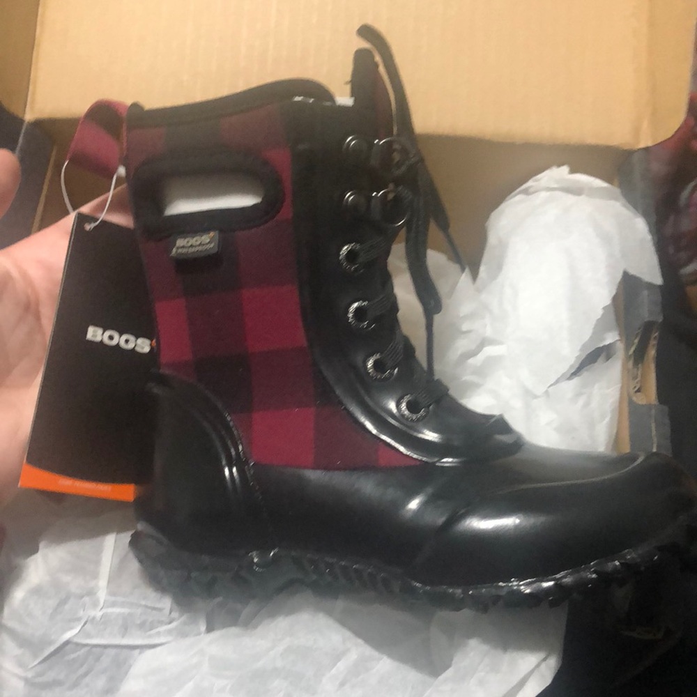 Brand new still in box kids bogs